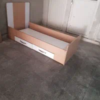 تخت تکی ام دی اف پاک چوب خارجی در حد نو|تخت و سرویس خواب|تهران, علم و صنعت|دیوار