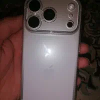 گوشی آیفون 17پرو سفید