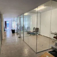 طراحی و اجرای شیشه سکوریت وسازه های شیشه ای|خدمات پیشه و مهارت|نورآباد, |دیوار