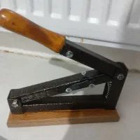 آسان شکن گردو و بادام و پسته