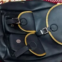 دوعددکیف مدرسه|کیف، کفش، کمربند|اهواز, کوی رمضان|دیوار