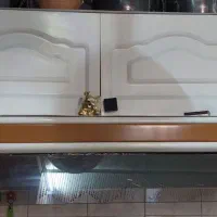 هود و کابینت چسبیده