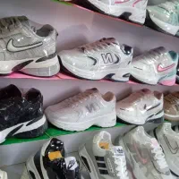 فروش. عمده. کفش. اسپرت|کیف، کفش، کمربند|شیراز, محمدیه|دیوار