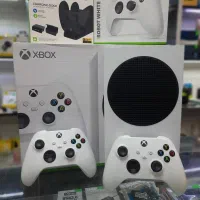 کنسول Xbox Series S دو دسته مشابه نو- نیرو هوایی