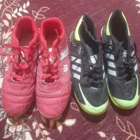 دو جفت کفش ورزشی ستاره ۳۸.۳۹