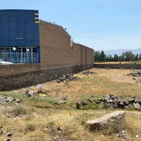 زمین-در-ورودی-شهر-از-سمت-تبریز