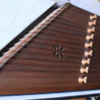 سنتور قدیمی علی بهمنی|سازهای سنتی|کرج, فاز ۳ گوهردشت|دیوار