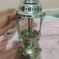 چراغ زنبوری قدیمی مدل آیدا (اکسپرس) گوزن نشان|کلکسیون اشیاء عتیقه|نی‌ریز, |دیوار