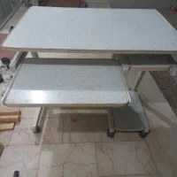 میز کامپیوتر