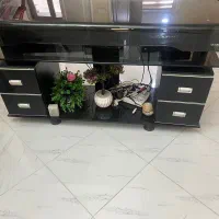 زیرتلویزیون شیشه ای