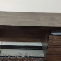 میز اداری و تحریر
