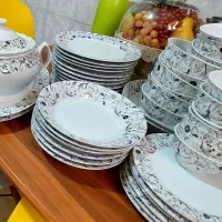 وسیله چینی ۴۰  پارچه قاشق چنگال ۷۵ درختچه  نو