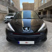 پژو 207 پاناروما