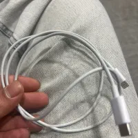 کابل آیفون اصلی از کارتون