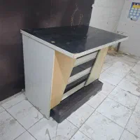 ویترین و میز و چهارپایه مغازه|فروشگاه و مغازه|اسلامشهر, شهرک مفیدی|دیوار