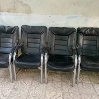 4عدد صندلی سناتور تمیز بدون پارگی
