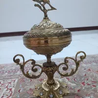 میز وساعت و میز برنز