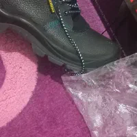 کفش ایمنی