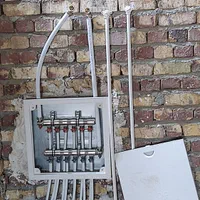 لوله کشی آب و فاضلاب وپکیج پیکور کاری جوشکاری وبرش