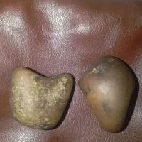 سه عدد سنگ قدیمی  توافقی فروشی