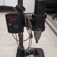 دستگاه دکمه زن