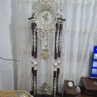 ساعته ایستاده