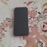 گوشی آیفون ۱۶