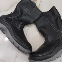 کفش ایمنی (۴۳)