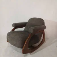 مبل راک، مبلمان ماوی کیش