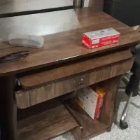 میز کامپیوتر