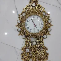 ساعت دیواری