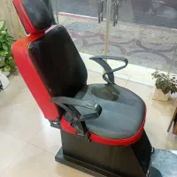 صندلی آرایشگاه، کار و انتظار