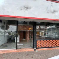 ۳دهنه مغازه ۶۴ مترمربع