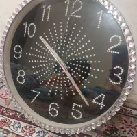 ساعت دیواری موتوری بیصدا و سالم فقط ۱ تومن