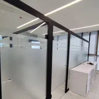 نصب وفروش برچسب لوگو شیشه مات ۲۴ ساعته