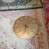 ساعت آینه ای عسلی