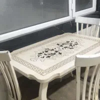 میز غذاخوری ۴ نفره