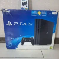 پی اس 4پرو گپی خور  با دوسته رنگ سفید