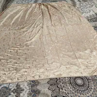 یک جفت والان طلایی