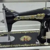 چرخ خیاطی مرد پرنده نو