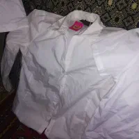حدود سی پیراهن سفید نو