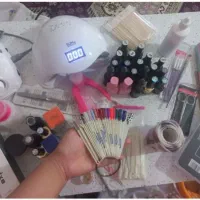 دستگاه کاشت ناخن و یووی با تمامی وسایل مربوط