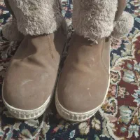 تعدادی کفش  دخترونه رده سنی 2تا11.