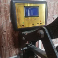 دستگاه پرس حرارتی