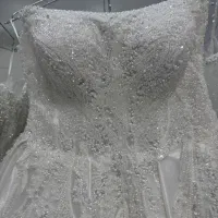 لباس عروس در حد نو دکلته دو بندی دامن ساتن شاین|لباس|شیراز, قصرالدشت|دیوار