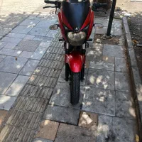 پالس 200قرمز یو‌جی فورug4