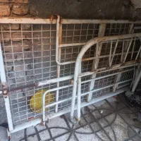 تخت‌ بیمارستانی