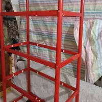 ویترین باتمام شیشهاش سالم ونونو