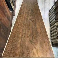 پارکت و کفپوش استوک