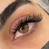 انجام اکستنشن مژه ۵۰۰و آموزش صفرتا استادی